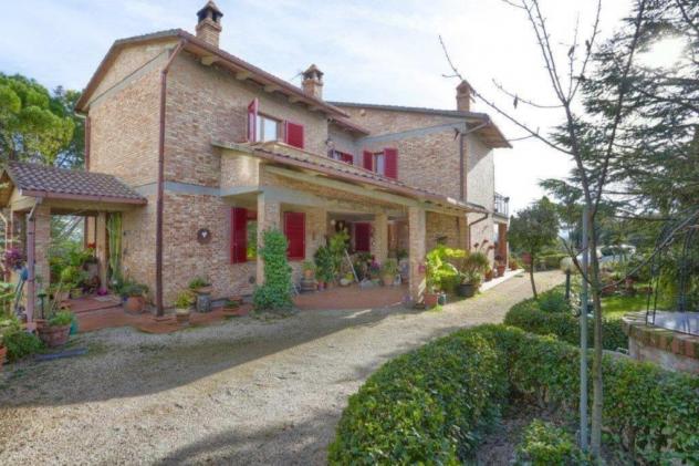 casa indipendente in vendita a Casole d'Elsa