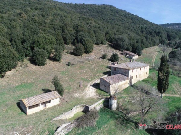 casa indipendente in vendita a Casole d'Elsa
