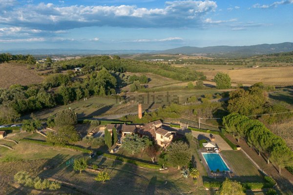 casa indipendente in vendita a Casole d'Elsa