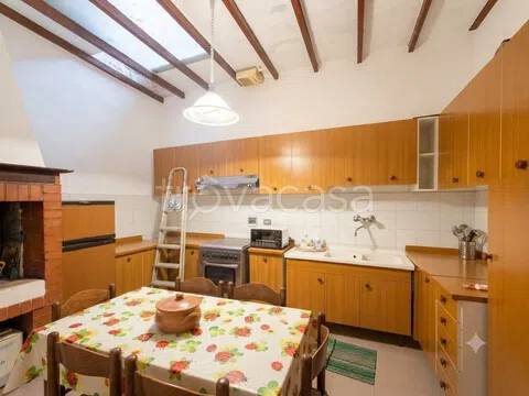 appartamento in vendita a Casole d'Elsa