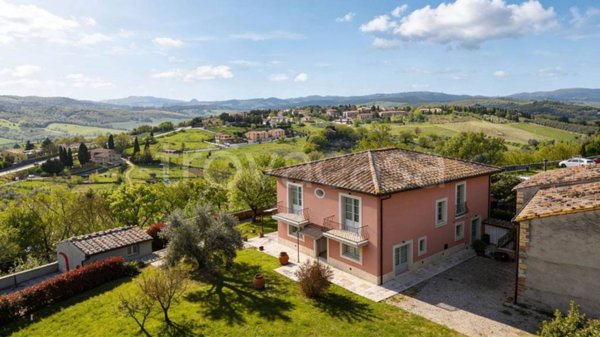 casa indipendente in vendita a Casole d'Elsa
