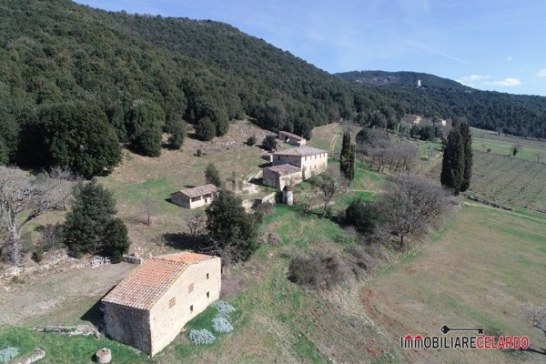 casale in vendita a Casole d'Elsa