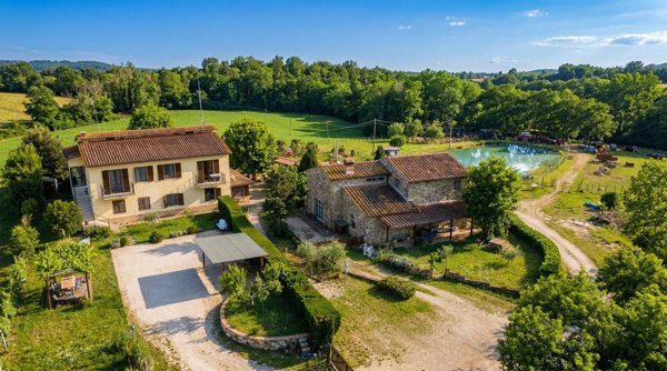 casale in vendita a Casole d'Elsa