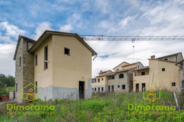 terreno edificabile in vendita a Castellina in Chianti in zona Croce Fiorentina