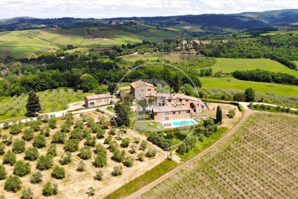 casale in vendita a Castellina in Chianti