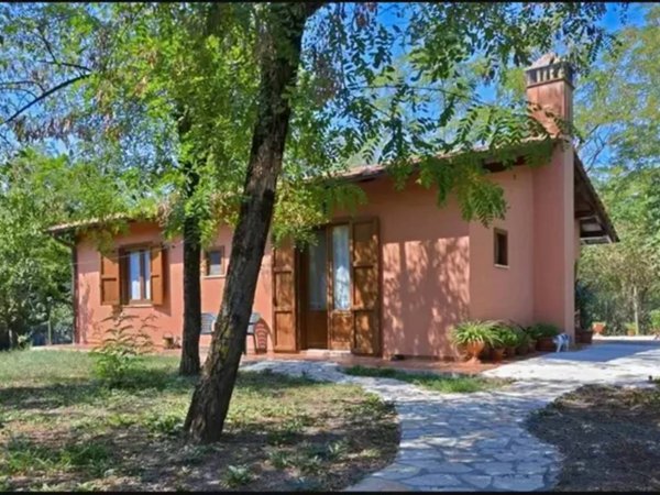 casa indipendente in vendita a Castellina in Chianti in zona Lilliano