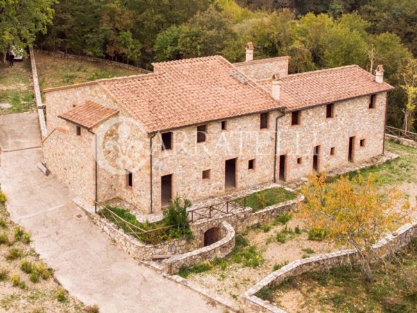 casa indipendente in vendita a Castellina in Chianti