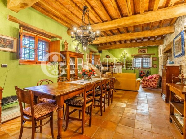 casa indipendente in vendita a Castellina in Chianti