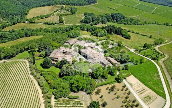 negozio in vendita a Castellina in Chianti