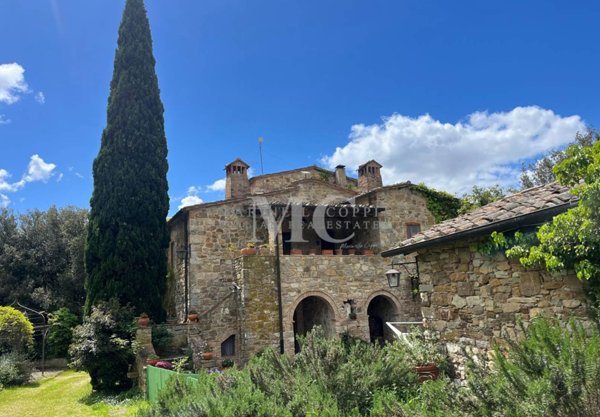 casa indipendente in vendita a Castellina in Chianti in zona Piazza