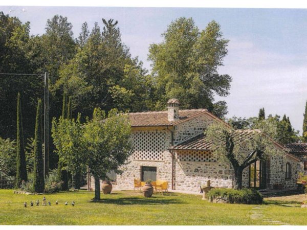 casa indipendente in vendita a Castellina in Chianti in zona Piazza