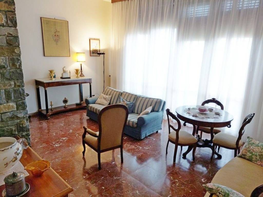 casa indipendente in vendita a Castellina in Chianti
