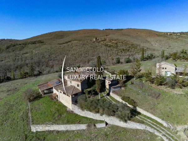 casale in vendita a Castellina in Chianti