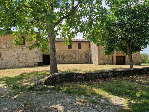 casale in vendita a Castellina in Chianti