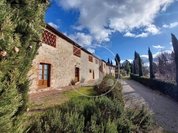 casale in vendita a Castellina in Chianti