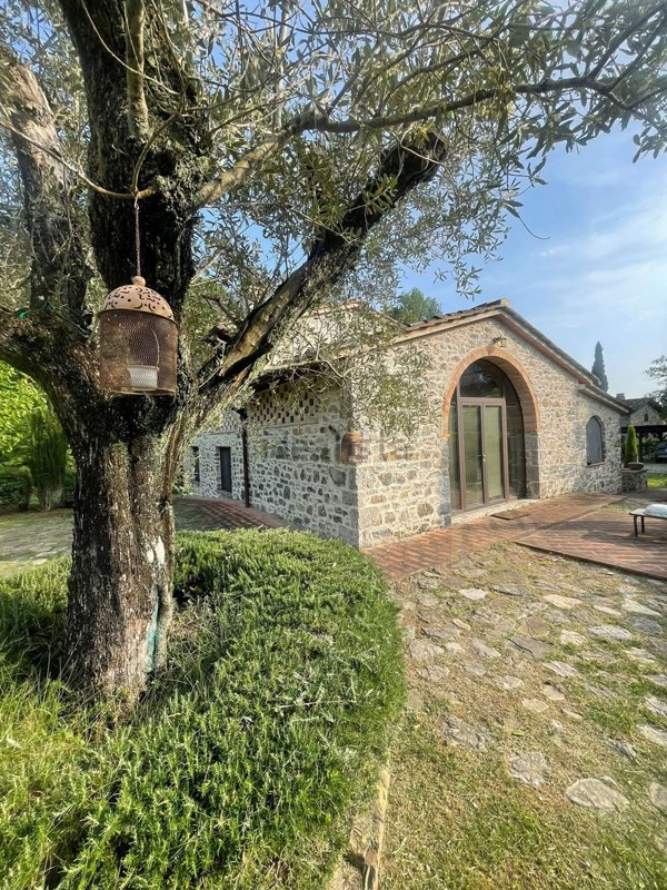 casa indipendente in vendita a Castellina in Chianti