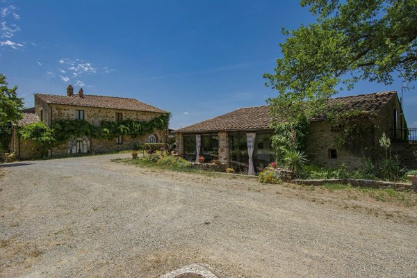 casale in vendita a Castellina in Chianti