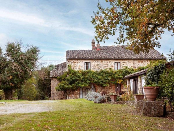 casa indipendente in vendita a Castellina in Chianti in zona Piazza