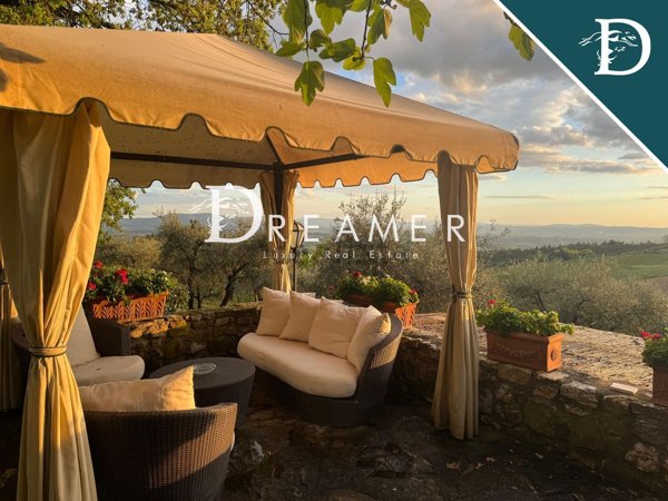 casa indipendente in vendita a Castellina in Chianti