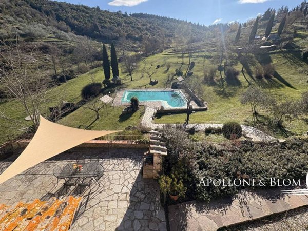 casa indipendente in vendita a Castellina in Chianti