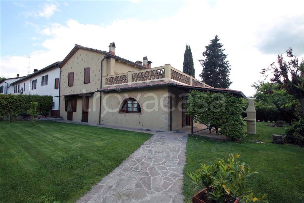 casa indipendente in vendita a Castellina in Chianti