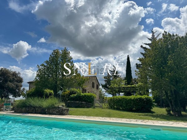 casale in vendita a Castellina in Chianti