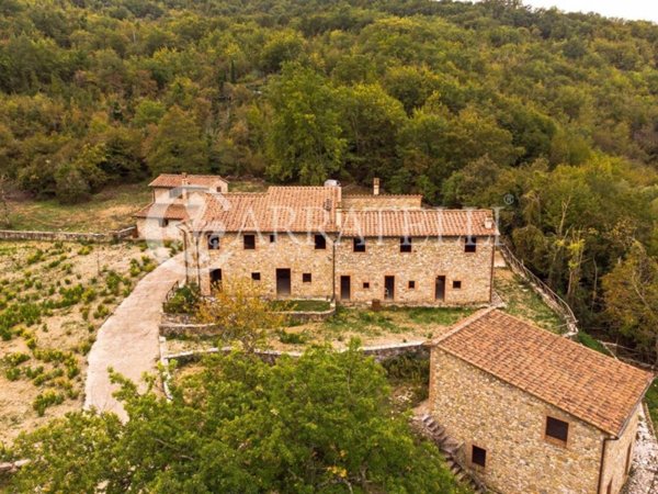 casa indipendente in vendita a Castellina in Chianti