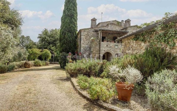 casa indipendente in vendita a Castellina in Chianti