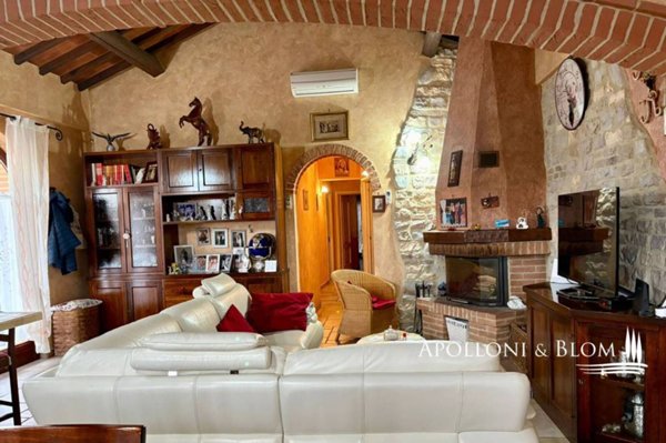 casa indipendente in vendita a Castellina in Chianti