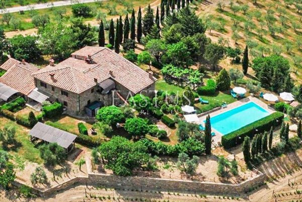 casa indipendente in vendita a Castellina in Chianti