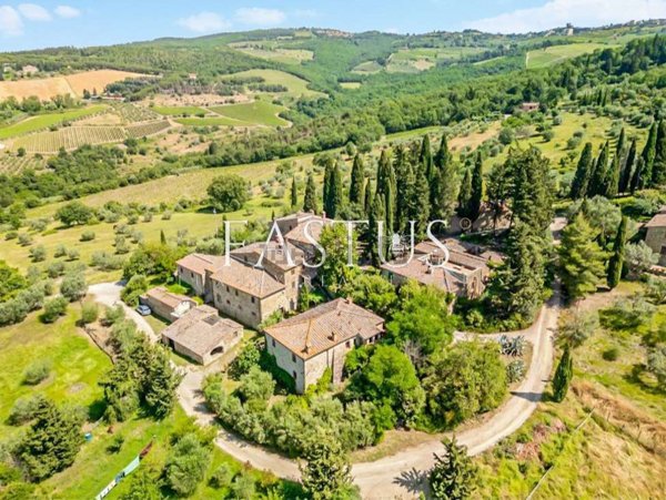 casa indipendente in vendita a Castellina in Chianti