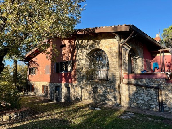 casa indipendente in vendita a Castellina in Chianti