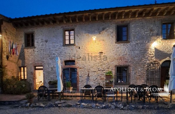 casale in vendita a Castellina in Chianti