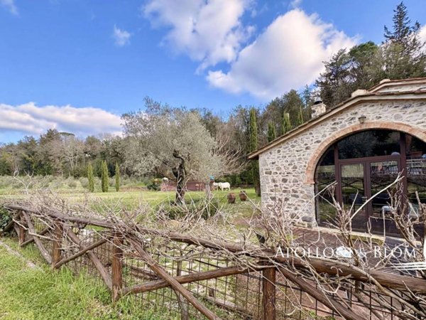 casale in vendita a Castellina in Chianti