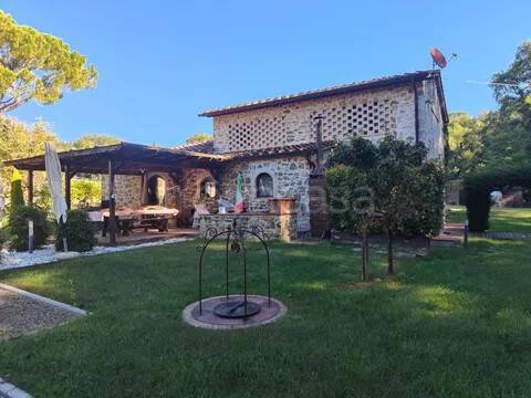 casa indipendente in vendita a Castellina in Chianti