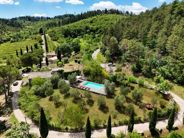 casa indipendente in vendita a Castellina in Chianti