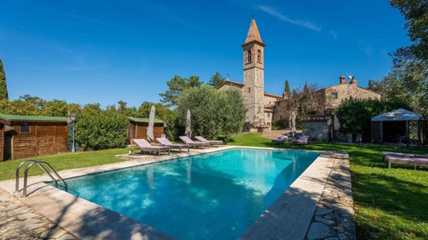 casa indipendente in vendita a Castellina in Chianti in zona Piazza