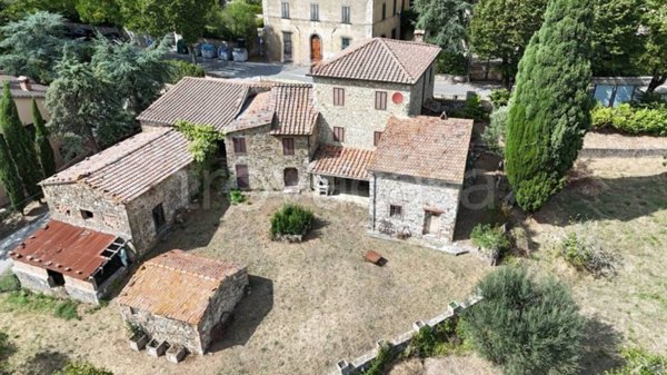 casa indipendente in vendita a Castellina in Chianti in zona Croce Fiorentina