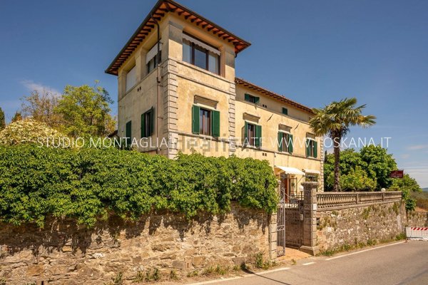casa indipendente in vendita a Castellina in Chianti in zona Croce Fiorentina