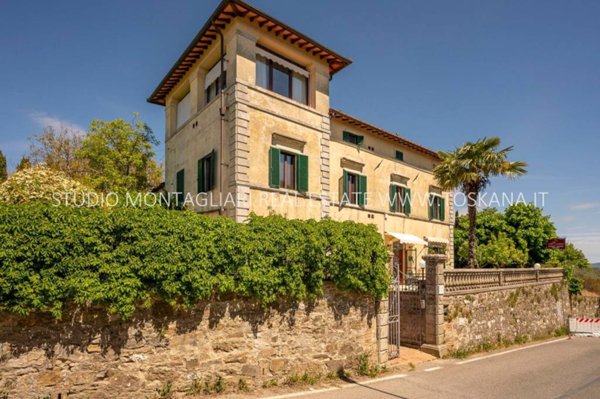 casa indipendente in vendita a Castellina in Chianti in zona Croce Fiorentina