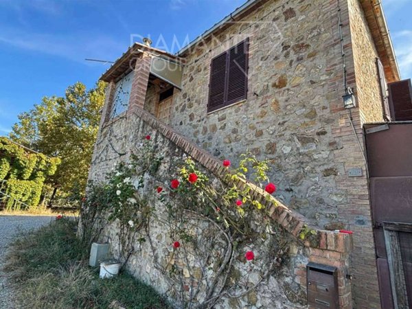 casale in vendita a Castellina in Chianti in zona Croce Fiorentina