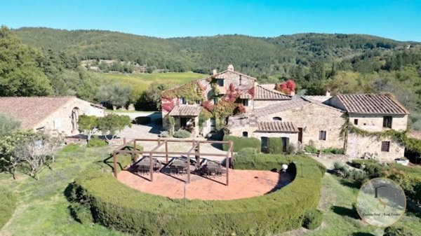 casa indipendente in vendita a Castellina in Chianti