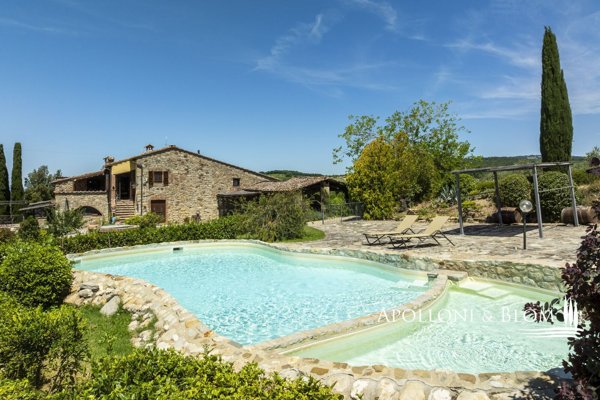 casa indipendente in vendita a Castellina in Chianti