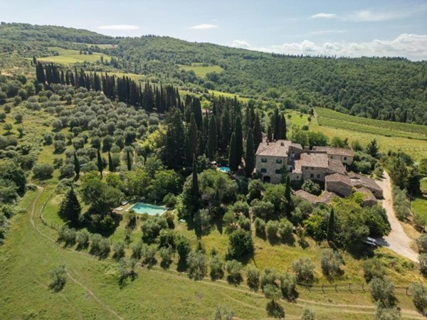 casa indipendente in vendita a Castellina in Chianti in zona Piazza