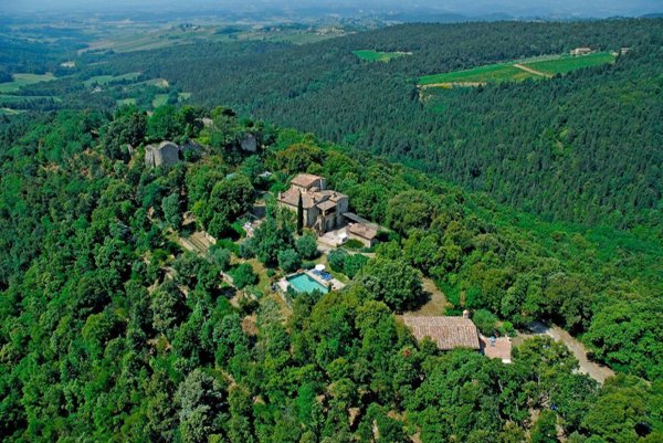 casa indipendente in vendita a Castellina in Chianti in zona Piazza
