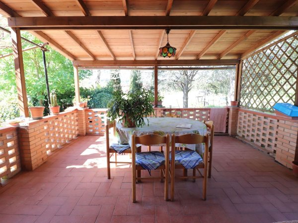 casa indipendente in vendita a Castelnuovo Berardenga