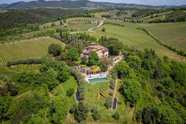 casa indipendente in vendita a Sassocorvaro Auditore in zona Castelnuovo