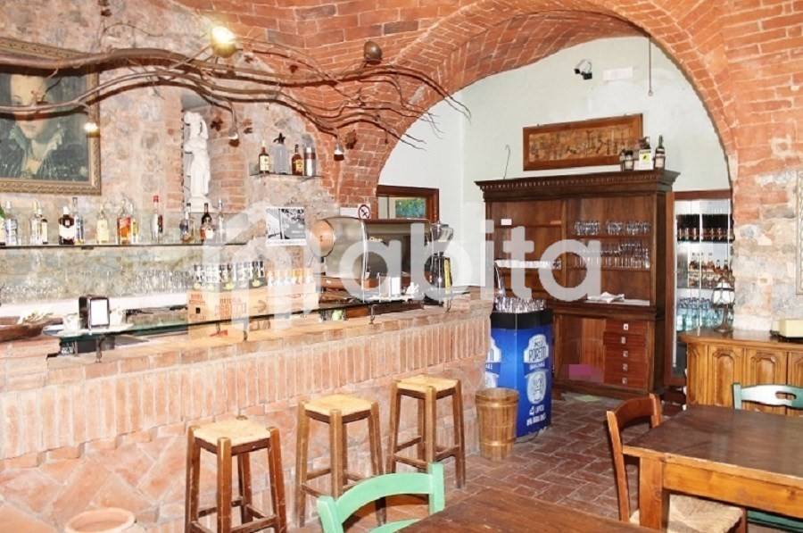 negozio in vendita a Castelnuovo Berardenga