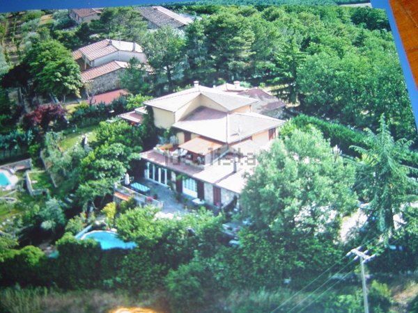 casa indipendente in vendita a Castelnuovo Berardenga