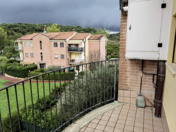 appartamento in vendita a Castelnuovo Berardenga in zona Ponte a Bozzone